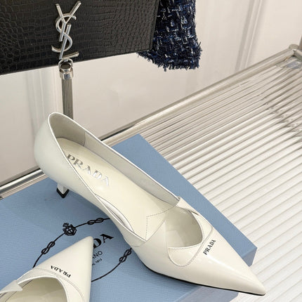 KITTEN HEEL PUMPS IN WHITE CALFSKIN