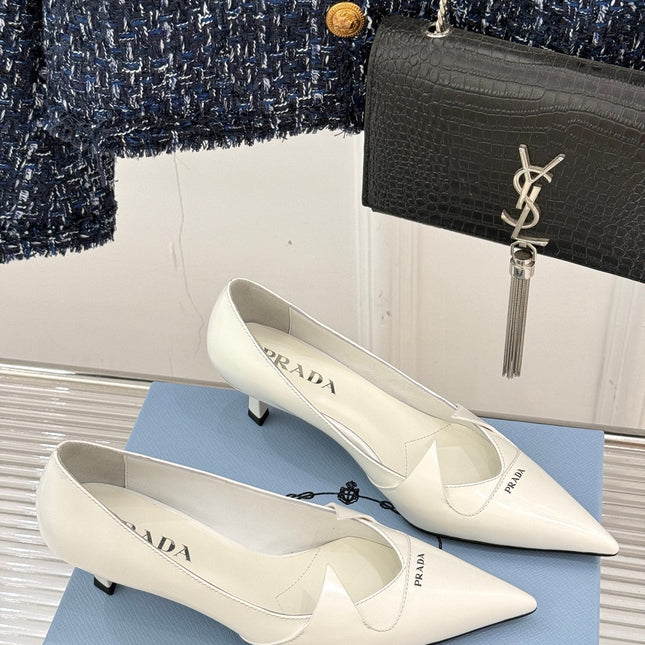 KITTEN HEEL PUMPS IN WHITE CALFSKIN
