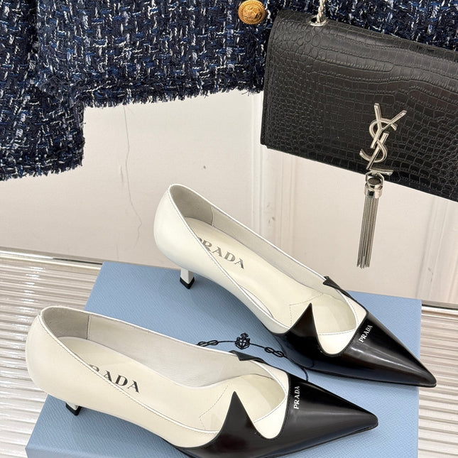 KITTEN HEEL PUMPS IN BLACK MIX WHITE CALFSKIN