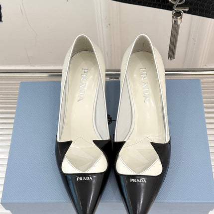 KITTEN HEEL PUMPS IN BLACK MIX WHITE CALFSKIN