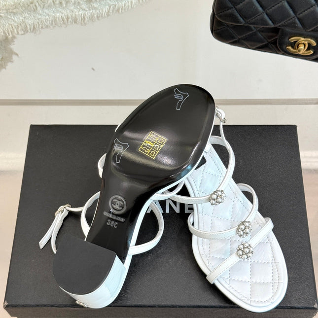 HIGH HEELS SANDAL IN WHITE LAMBSKIN PEARL FLOWERS