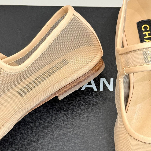 FLAT SHOES IN BEIGE MESH AND BLACK LAMBSKIN