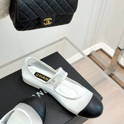 FLAT SHOES IN WHITE MESH AND BLACK LAMBSKIN