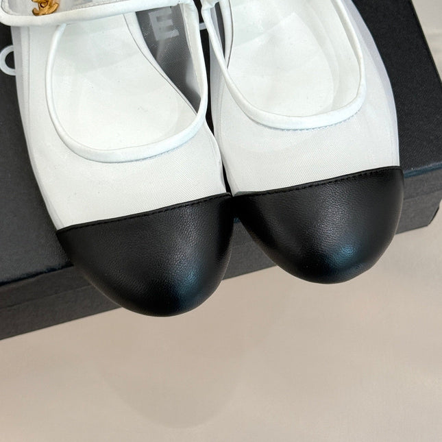 FLAT SHOES IN WHITE MESH AND BLACK LAMBSKIN