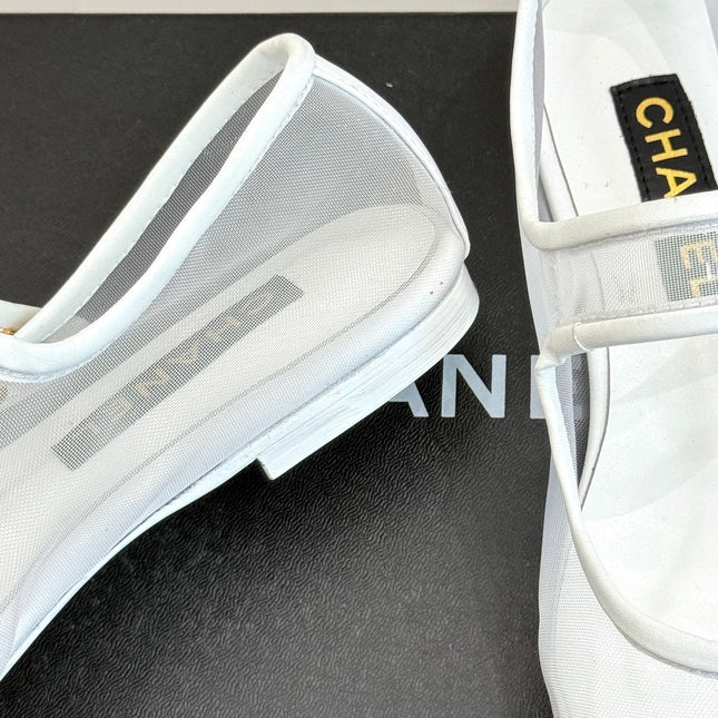 FLAT SHOES IN WHITE MESH AND BLACK LAMBSKIN