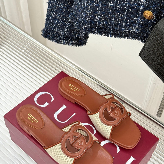 SLIDE SANDALS IN BROWN AND CREAM WHITE CALFSKIN