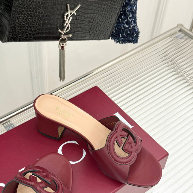 MID-HEEL MULE IN RED CALFSKIN