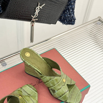 LP HIGH HEEL 25S IN MOSS GREEN LAMBSKIN SNAKE EMBOSSING