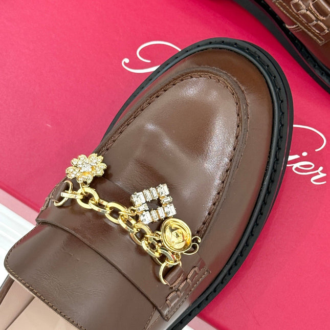 ROGER VIVIER 25S RANGERS CHAIN LOAFER IN BROWN CALFSKIN