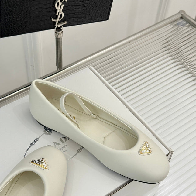 PRADA 25S SOFT PADDED BALLERINAS IN IVORY NAPPA LEATHER