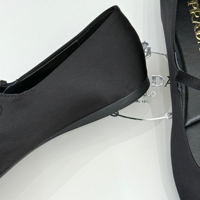 PRADA 25S BALLERINAS IN BLACK SATIN