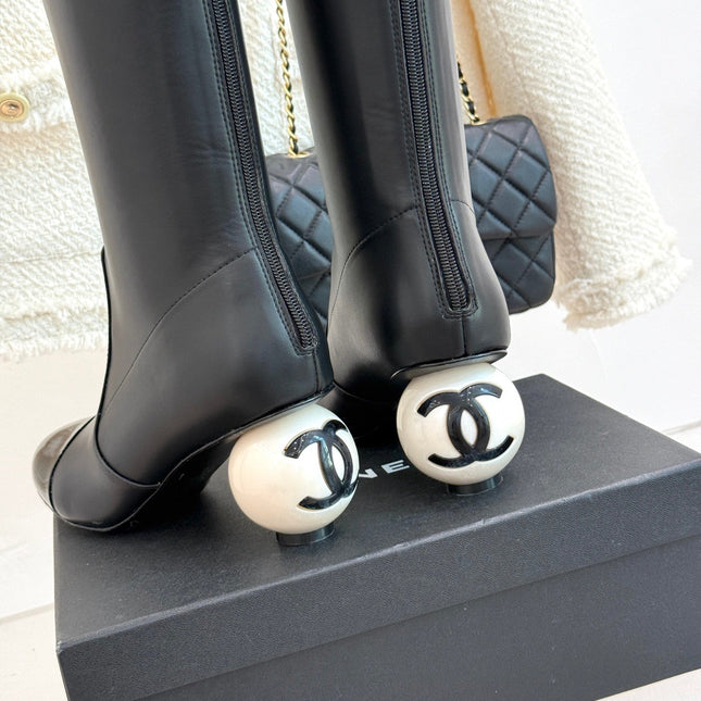 CC HIGH BOOTS IN BLACK CALFSKIN