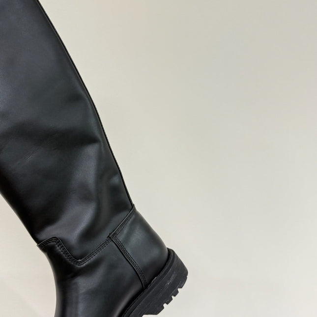 D-TOWN BOOTS IN BLACK CALFSKIN