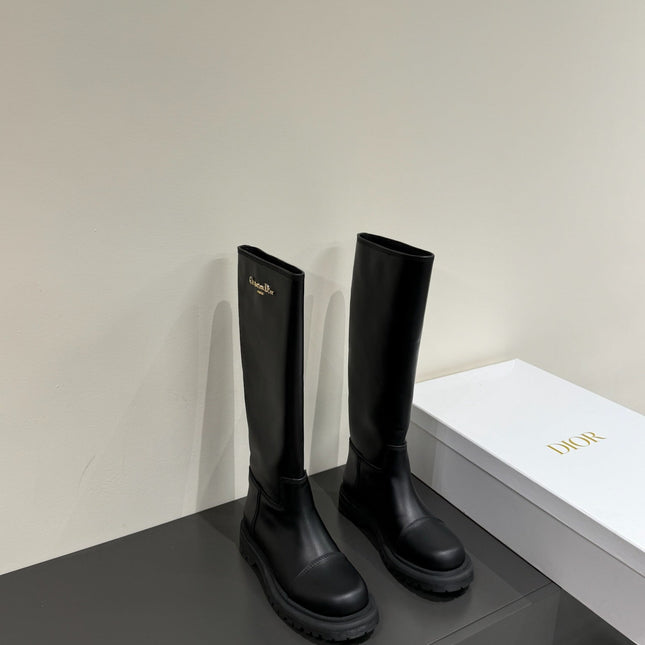 D-TOWN BOOTS IN BLACK CALFSKIN