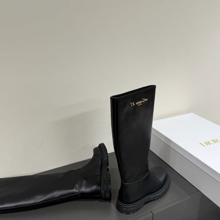 D-TOWN BOOTS IN BLACK CALFSKIN