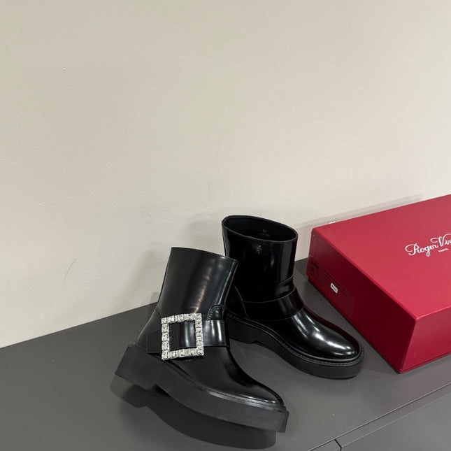 VIV' RANGERS CHELSEA ANKLE BOOTS IN BLACK CALFSKIN WITH SILVER CRYSTAL BUCKLE