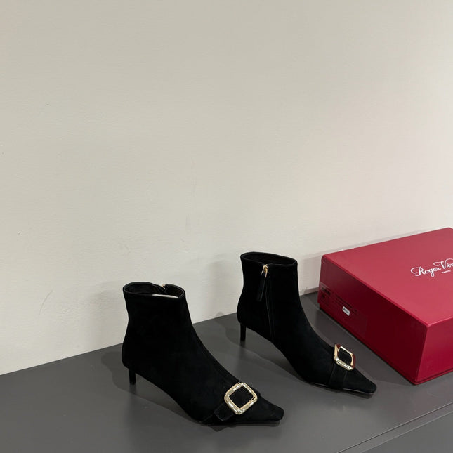 BELLE VIVIER CHELSEA BOOTIES IN BLACK SUEDE