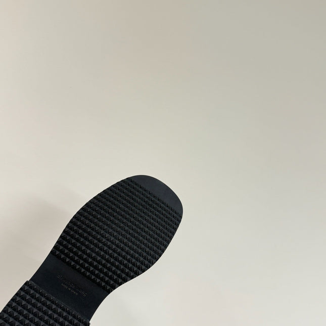 DIXON BUCKLE BOOT IN BLACK CALFSKIN