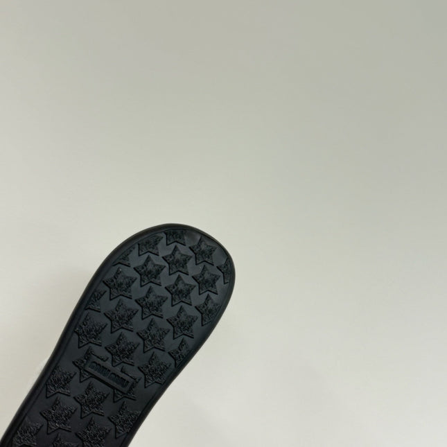 ANKLE BOOTS IN DARK CHOCOLATE SUEDE AND FLEECE LINING