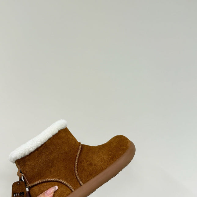 ANKLE BOOTS IN BRONZE BROWN SUEDE AND FLEECE LINING