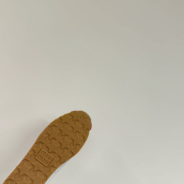 PLUME SNEAKERS IN WHITE NAPPA LAMBSKIN AND RED SUEDE