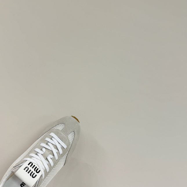 RETRO SNEAKERS IN BEIGE MESH AND SUEDE