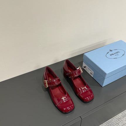 MARY JANE PUMPS IN BURGUNDY RED GLOSSY CALFSKIN