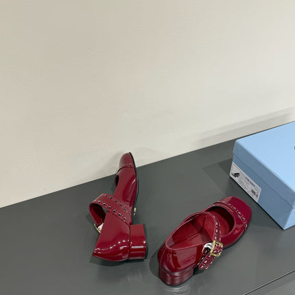 MARY JANE PUMPS IN BURGUNDY RED GLOSSY CALFSKIN
