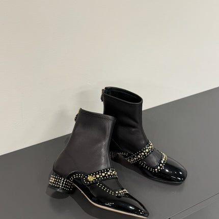 BELLE-D HEELED ANKLE BOOT BLACK PATENT CALFSKIN