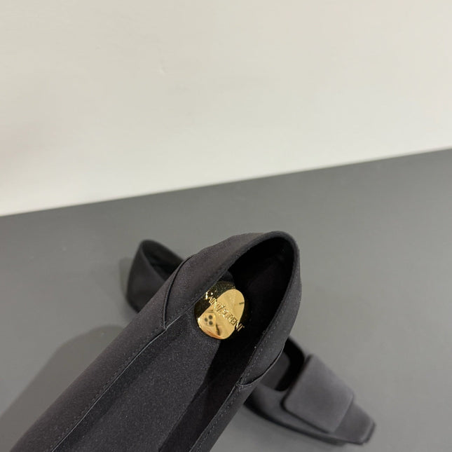 POPPY BALLET FLATS IN BLACK SILK
