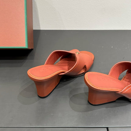 LP HIGH HEELS 25S IN RUST ORANGE LAMBSKIN