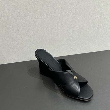 LP HIGH HEELS 25S IN BLACK LAMBSKIN