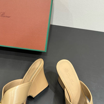 LP HIGH HEELS 25S IN WARM BEIGE LAMBSKIN