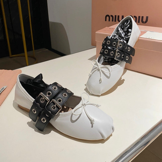 BALLET FLAT SHOES WHITE LAMBSKIN WITH UNIQUE BLACK STRAPS