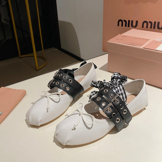 BALLET FLAT SHOES WHITE LAMBSKIN WITH UNIQUE BLACK STRAPS