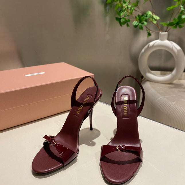 TWO STRAP HIGH HEELED SANDALS IN WINE RED GLOSSY SHEEPSKIN