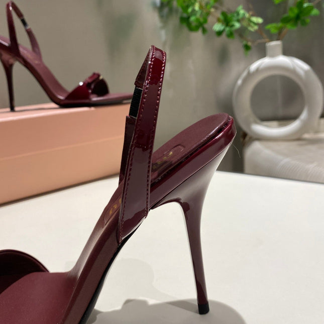 TWO STRAP HIGH HEELED SANDALS IN WINE RED GLOSSY SHEEPSKIN