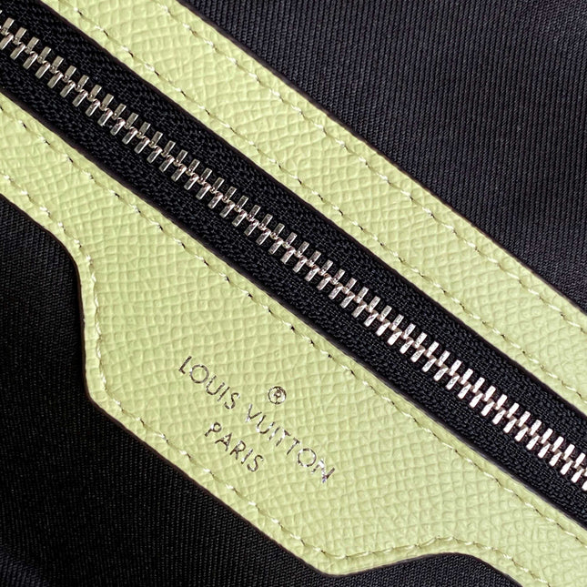 LV 25S KEEPALL BANDOULIÈRE 45 IN LIGHT OLIVE GREEN CALFSKIN SILVER HARDWARE