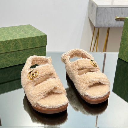 DAD SANDALS IN TAN BEIGE FLEECE WITH GOLD HARDWARE