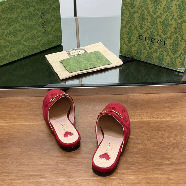 HORSEBIT MULE IN CHERRY RED SUEDE WITH GOLD HARDWARE