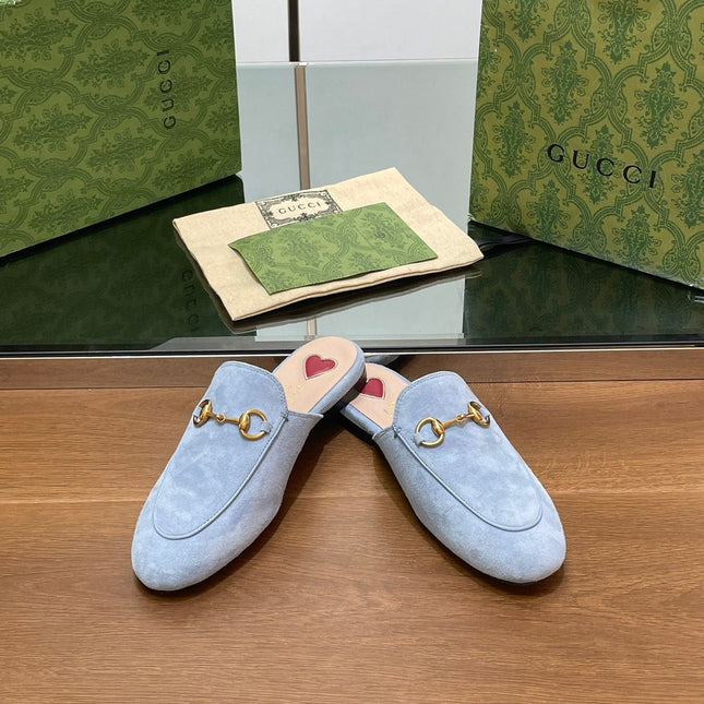 HORSEBIT MULE IN LIGHT BLUE SUEDE WITH GOLD HARDWARE