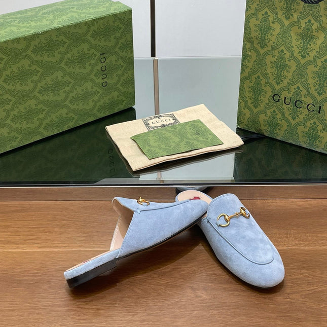 HORSEBIT MULE IN LIGHT BLUE SUEDE WITH GOLD HARDWARE