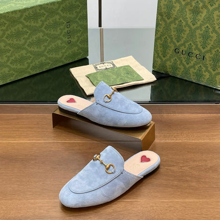 HORSEBIT MULE IN LIGHT BLUE SUEDE WITH GOLD HARDWARE