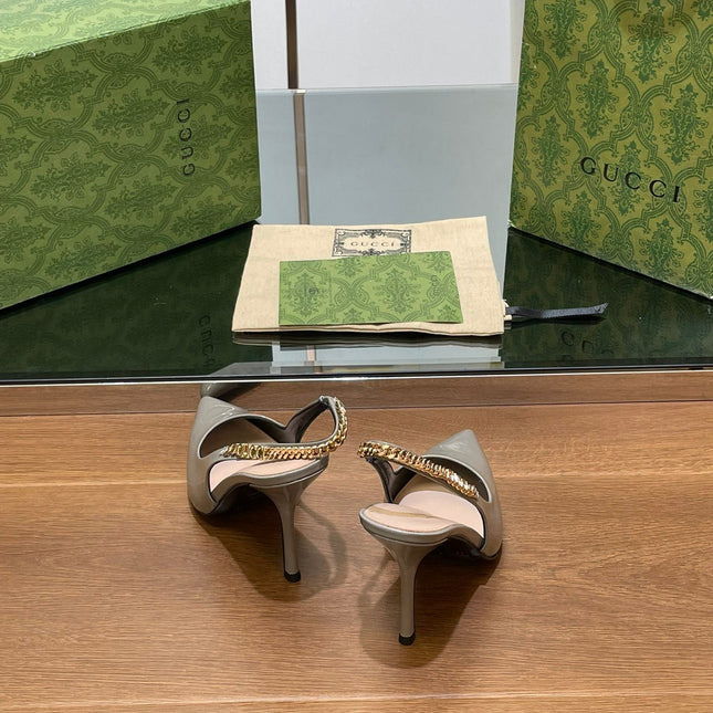 GG HIGH SLINGBACK 10.5 CM IN DOVE GREY GLOSSY CALFSKIN WITH GOLD HARDWARE