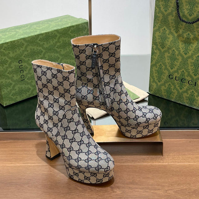GG SHORT BOOTS 11.5 CM IN BLACK MIX BEIGE MONOGRAM JACQUARD FABRIC