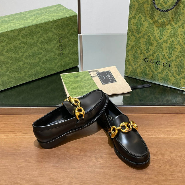 GG LOAFER SHOES IN BLACK CALFSKIN WITH GOLD HARDWARE