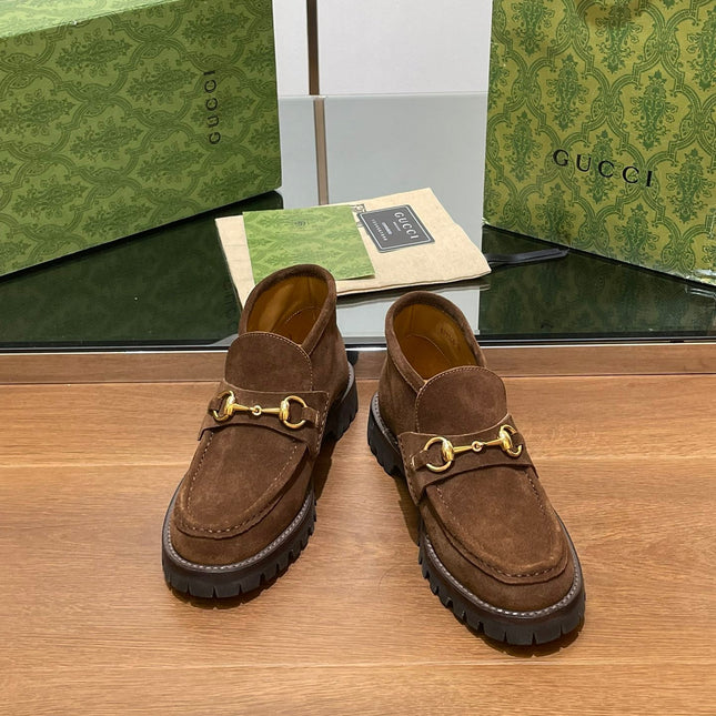 GG WOMEN'S HORSEBIT ANKLE BOOT IN DARK BROWN SUEDE