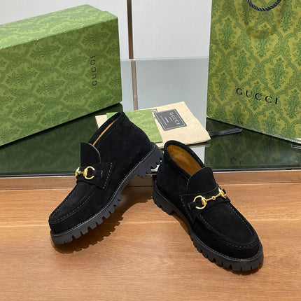 GG WOMEN'S HORSEBIT ANKLE BOOT IN BLACK SUEDE