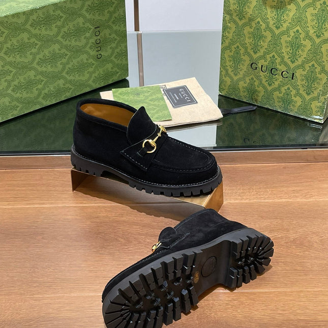 GG WOMEN'S HORSEBIT ANKLE BOOT IN BLACK SUEDE