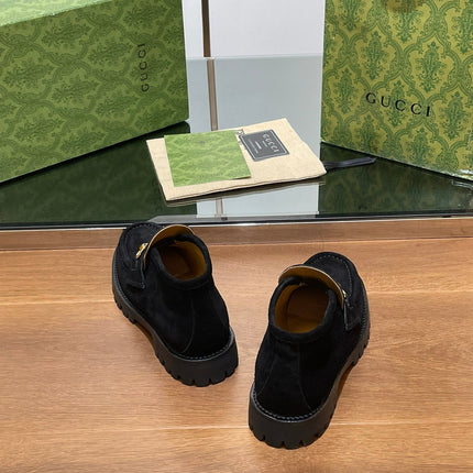 GG WOMEN'S HORSEBIT ANKLE BOOT IN BLACK SUEDE